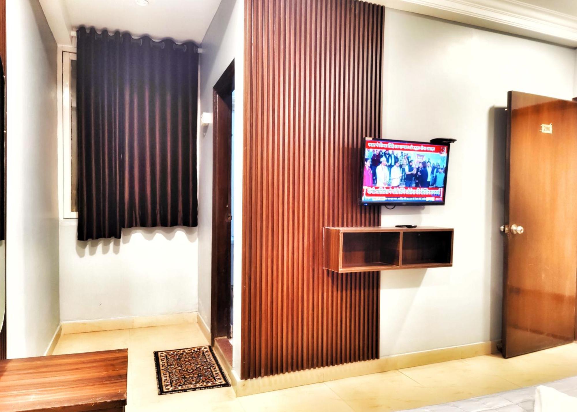 Airport Hotel The Terminal New Delhi Eksteriør billede